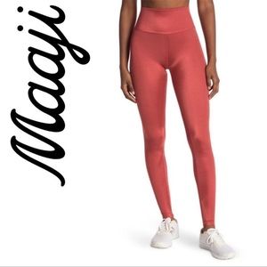 ⭐️⭐️NEW⭐️⭐️Women’s Maaji Lily Buds High Waist Leggings